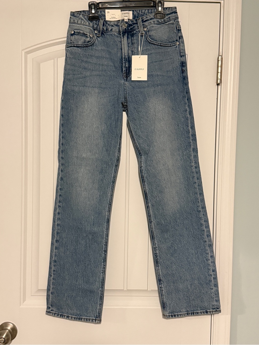 Z Supply ‘The Muse’ HR Straight Leg Denim
